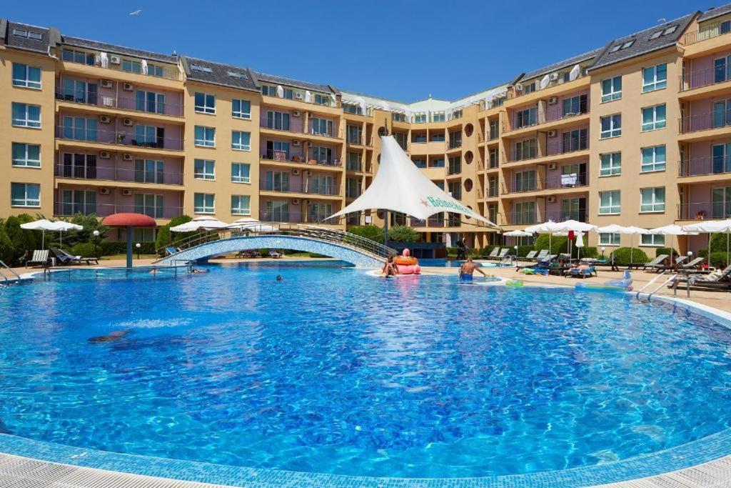 Pollo Resort, Summer Wind Apartaments Słoneczny Brzeg Zewnętrze zdjęcie