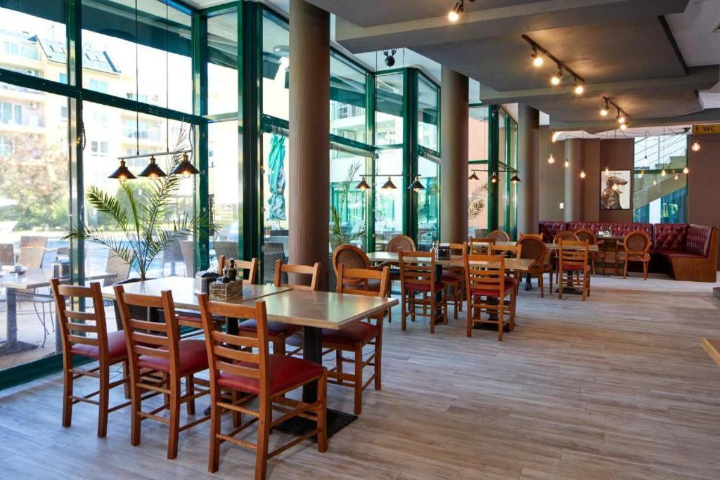 Pollo Resort, Summer Wind Apartaments Słoneczny Brzeg Zewnętrze zdjęcie